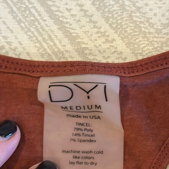 DYI Women's Rust Racerback Angled Tank Top - Size M - Picture 4 of 5